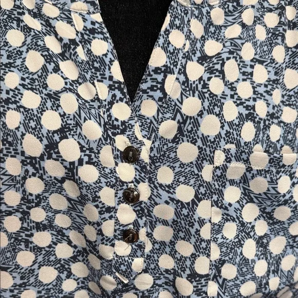 Christopher & Banks Blue and White Patterned Blouse - Picture 4 of 8